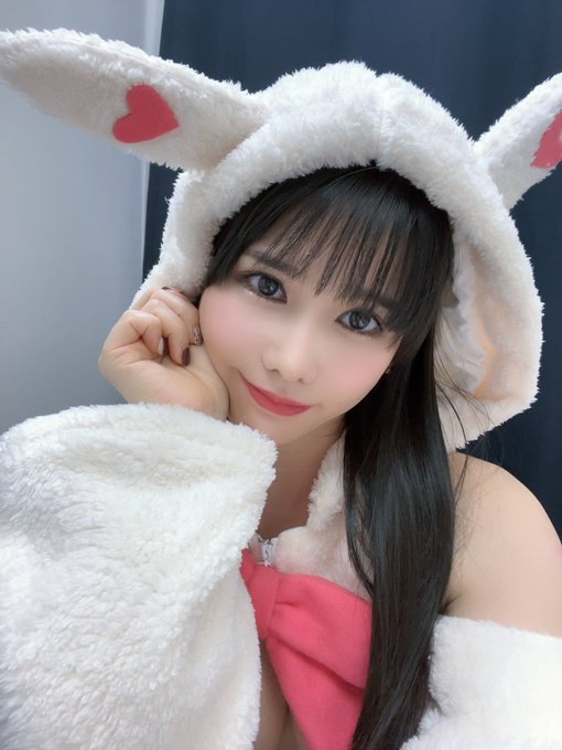 新垣優香