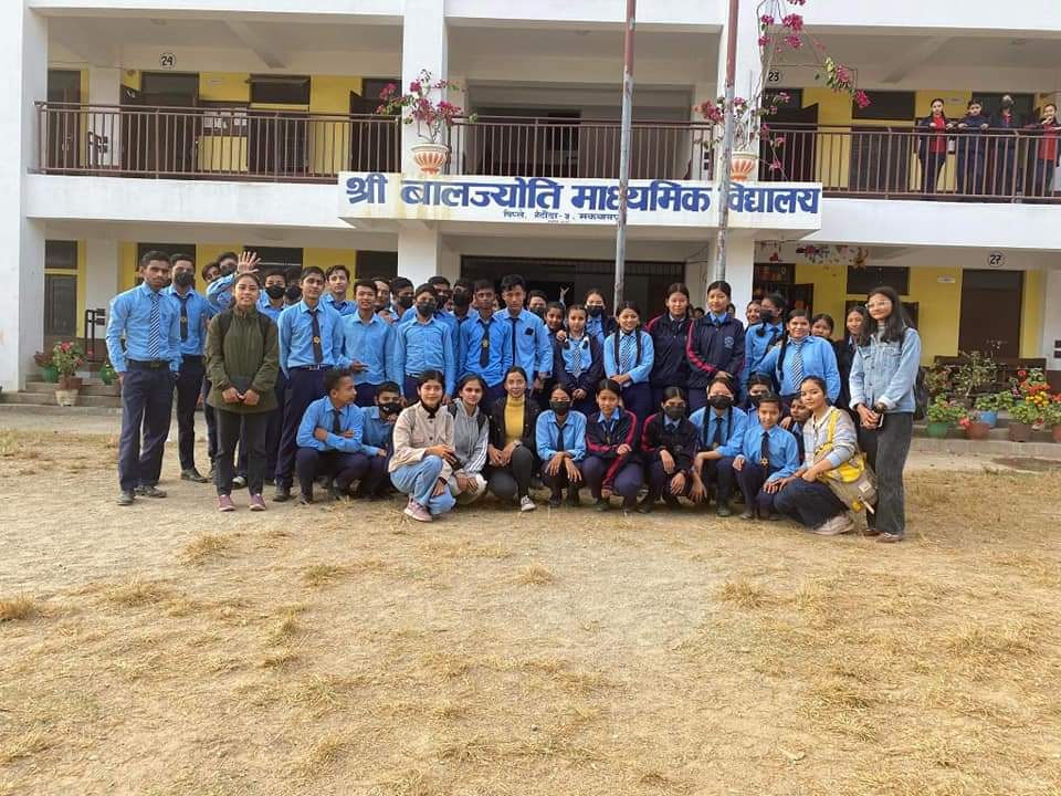 FemaleForesters's tweet photo. Happy to see our Team-40; second batch leader Divya working on gender sensitisation at school level.
#FFN #FemaleForestersNetwork #GenderWaves https://t.co/moslWUYKSw