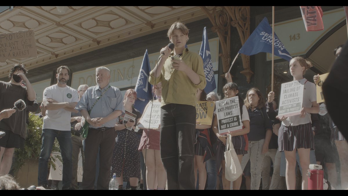 em_dic's tweet image. "We will continue on the path of disobedience, the climate crisis is existential, the political establishment for over 20 years has failed to address so that we’ve got something for every generation going forward." #violetcoco #climatechange #ExtinctionRebellion  #auspol