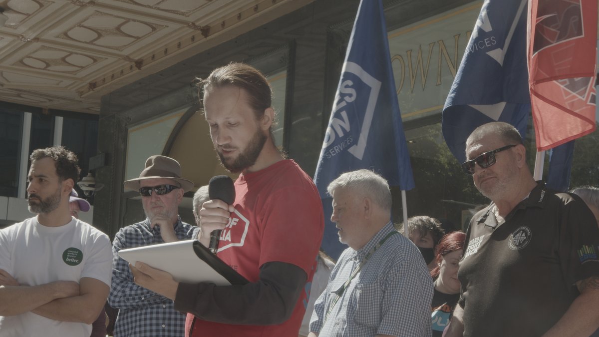 em_dic's tweet image. "We will continue on the path of disobedience, the climate crisis is existential, the political establishment for over 20 years has failed to address so that we’ve got something for every generation going forward." #violetcoco #climatechange #ExtinctionRebellion  #auspol