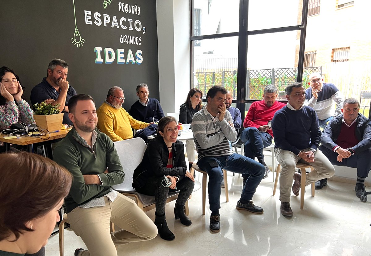 proxyaTI's tweet photo. Vienen grandes cosas para el 2023💥
El 23 y 30 tuvimos sesiones de trabajo y teambuilding en #Proxya.
¿El objetivo? Un análisis del 2022 y nuevas propuestas para trabajar en la estrategia del 2023.
¡Con muchas ganas de este nuevo año! 🙌
#equipoproxya https://t.co/qL7GGs9OrB