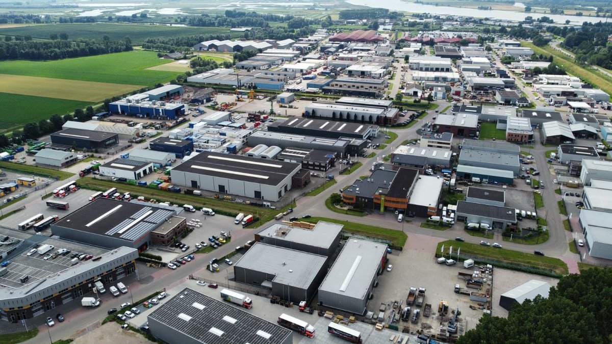 Vragenlijst ondernemers huisvesting. ⤵️

Hoe waardeer jij de huidige bedrijvenlocaties in Altena? En welke huisvestingsbehoefte heb jij in de toekomst? De gemeente Altena hoort graag jouw mening!

De vragenlijst is in te vullen via altena.bro.nl