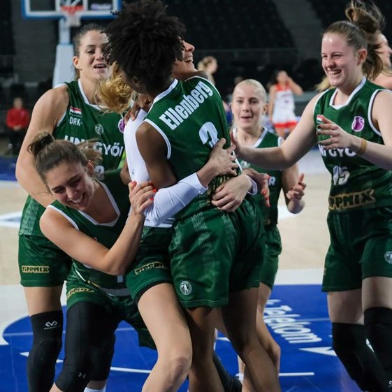 agentdefemme's tweet photo. Bintang pertandingan Aaryn Ellenberg-Wiley membuat Botas Spur tak berkutik saat melesatkan tembakan 3 pts pada detik akhir pertandingan. Selain membawa timnya menang, Aaryn juga mennyumbangkan 15 pts dan 13 rebound! 👀❄

#EuroCup #eurocupwomen https://t.co/tHLfTUtI8n