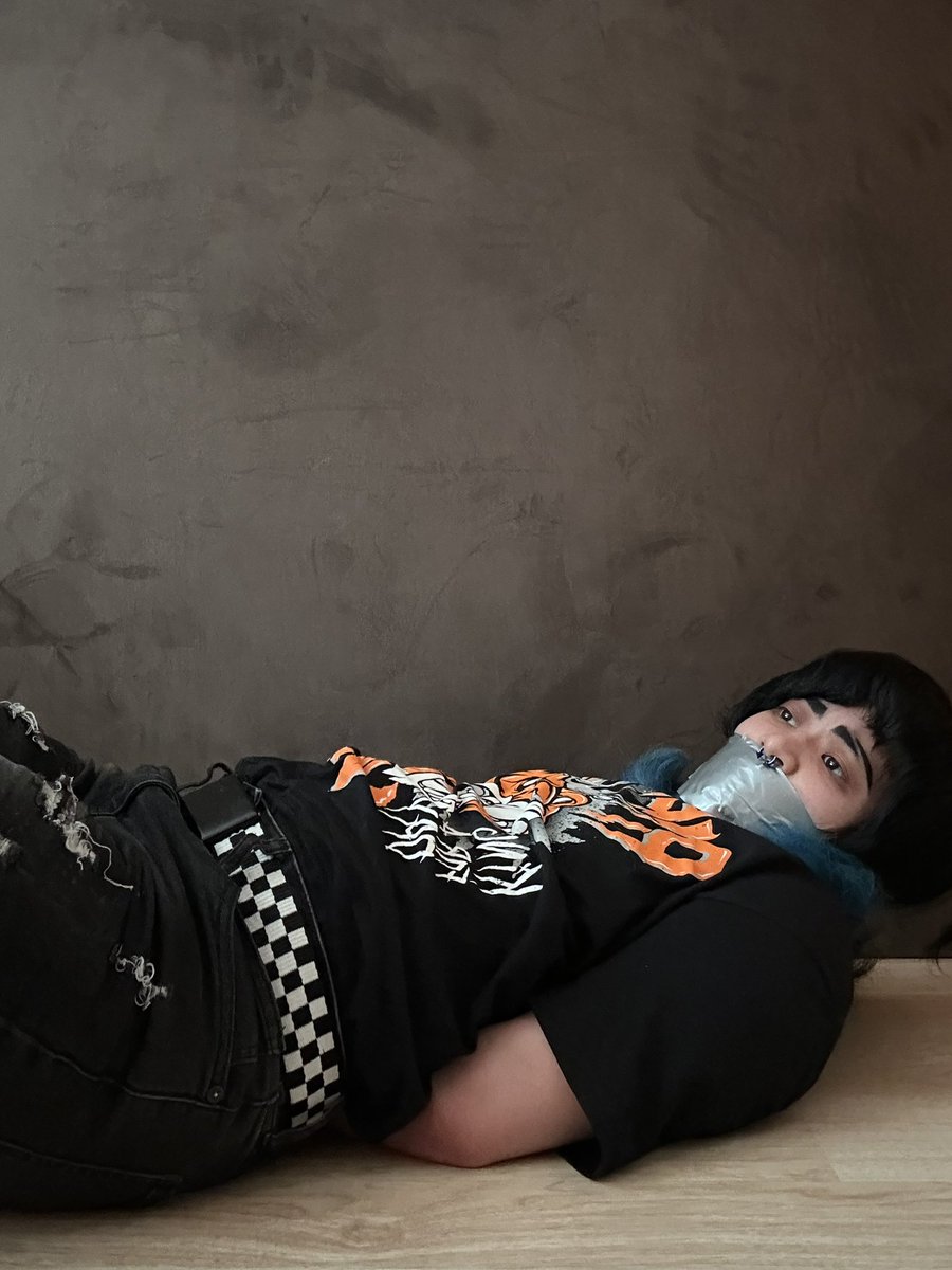 Taped Emo Boi tweet media