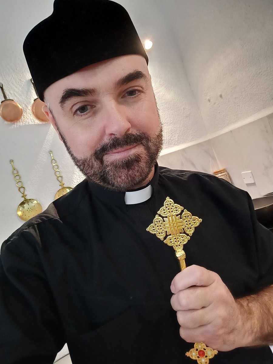 DesertPatriarch's tweet photo. Christmas has come a little early for Pastor Julian, on this Saint Andrew's Day, as he has received from Jerusalem, a beautiful Ethiopian Coptic Blessing Cross: which he is deeply touched to receive. #Ethiopia #coptic #Christmas #Jerusalem https://t.co/4rWwaRjq1a