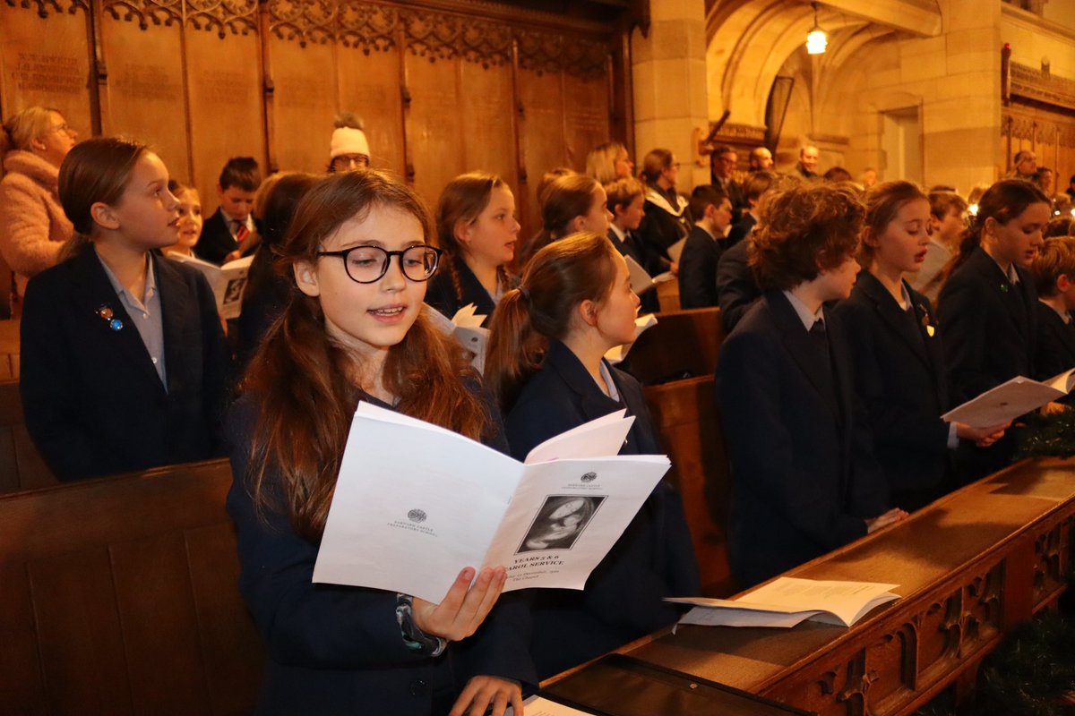 👏 Well done to all pupils, who sang beautifully at yesterday’s Prep School Carol Services!

🤝 Our thanks to <a href="/music_barney/">Barney Music</a> and all staff involved for delivering two superb events in quick succession

📸 Visit our Facebook for a full album of photos

#12DaysofBarneyChristmas