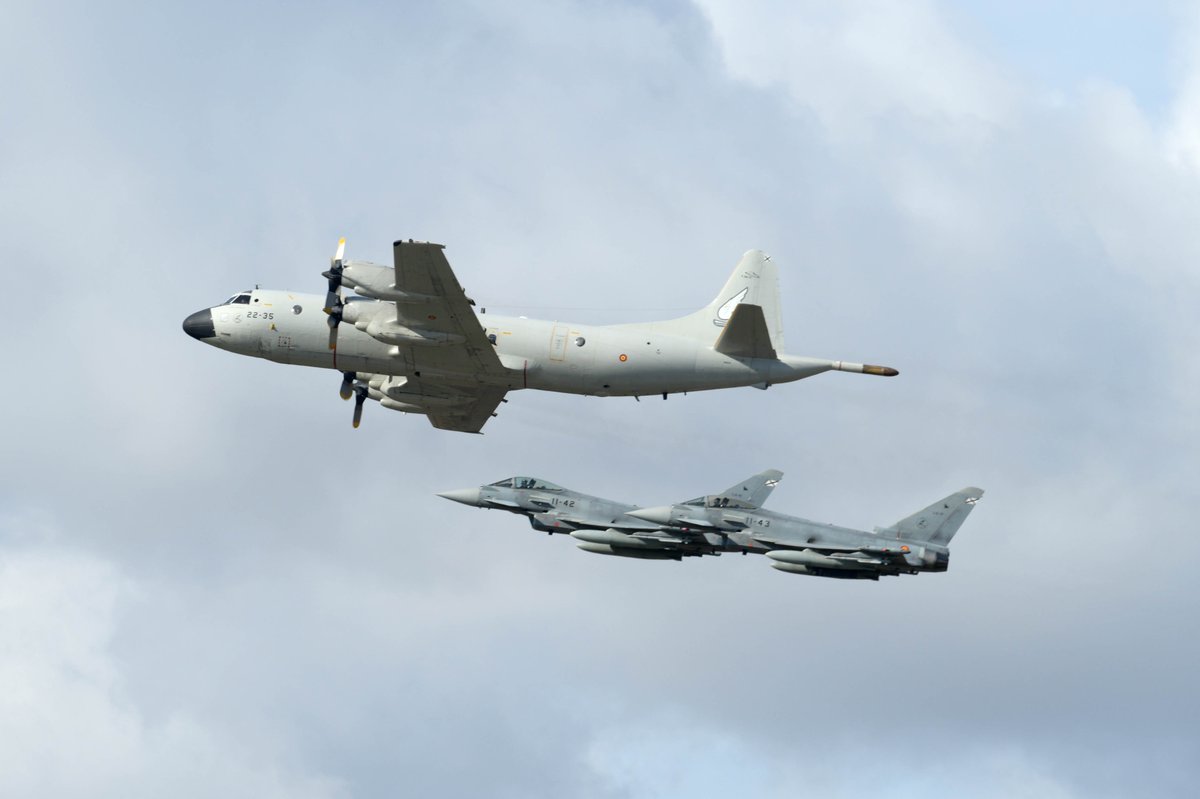 Tablada Centenaria Aviación tweet media