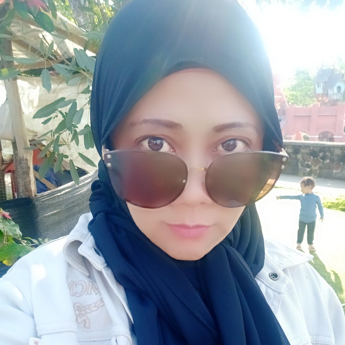 ratu_khansa's tweet photo. #FotoProfilBaru https://t.co/yjYgNsr6IO