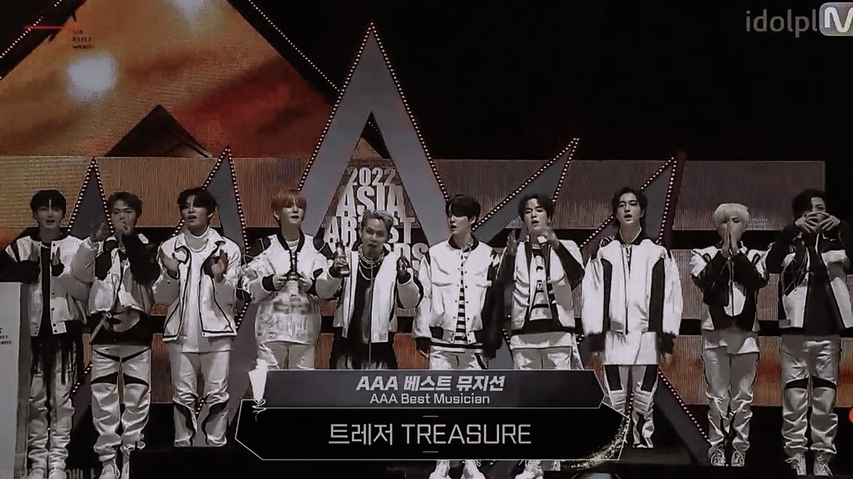 a very fitting award for treasure, BEST MUSICIAN.