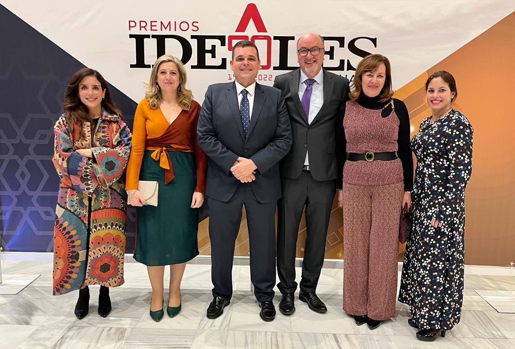 bsagustino's tweet photo. Premios #IDEALES2022
Enhorabuena a los premiados: @TSystems_Iberia @PilarArandaUGR @PatriGuerreroGR #PabloPin #AsociaciónSlavaUkraini https://t.co/HOHnpK02qa