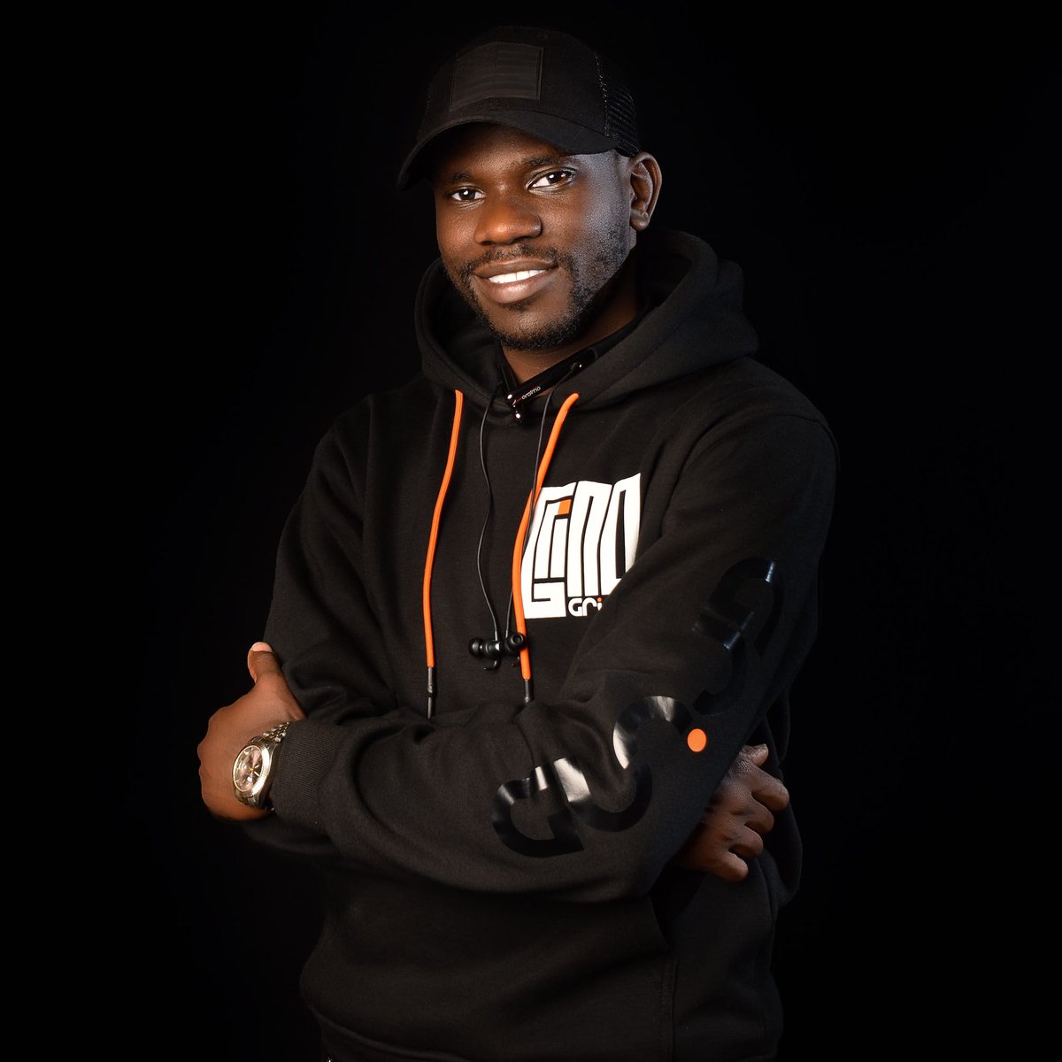 DayvidBlack's tweet photo. #NewProfilePic https://t.co/wlo8DmkTtZ