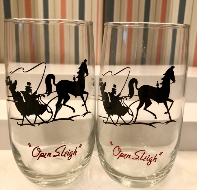 ZendingMachine1's tweet photo. It's National Horse Day 🐴
#Vintage Drinking Glasses Anchor Hocking Silhouette #Glasses Gay Nineties Mid Century #Barware Victorian Style Graphics Bar #Decor https://t.co/fX1ySDLqMh #Etsy shop #nationalhorseday #horse https://t.co/swwNiWi3uV
