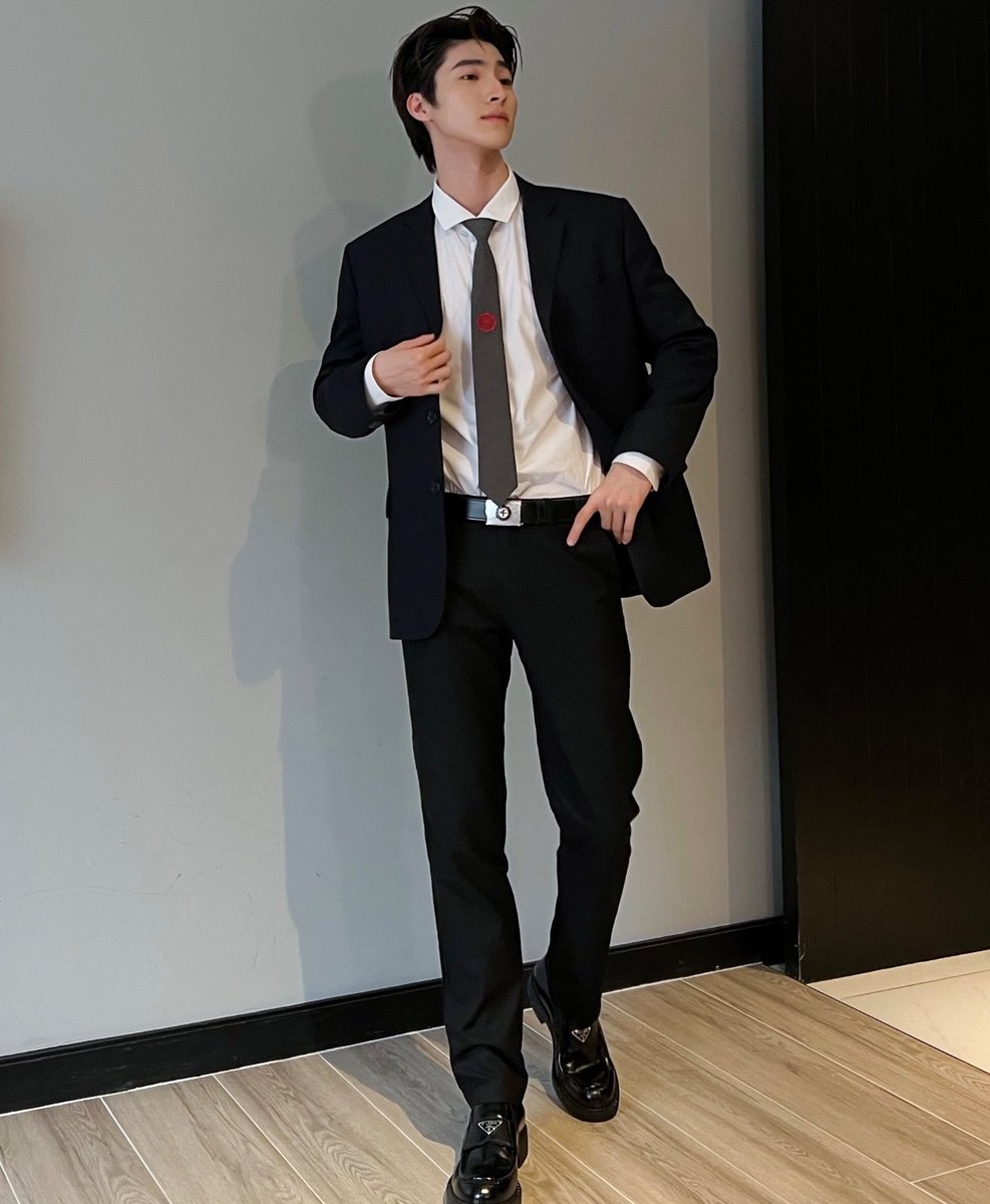 I told พระแม่ลักษมี about blue