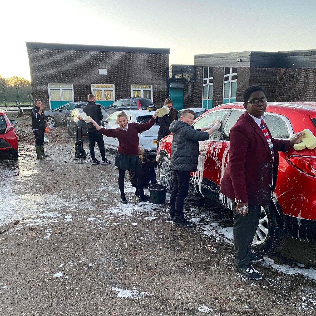 byrchall's tweet photo. Last Thursday some of our students and staff held a charity car wash! No easy feat in the chilly temperatures. Great team spirit and fundraising π«§ #teambyrchall #byrchallhighschool #byrchall #fundraiser https://t.co/BXcFRJh9nM