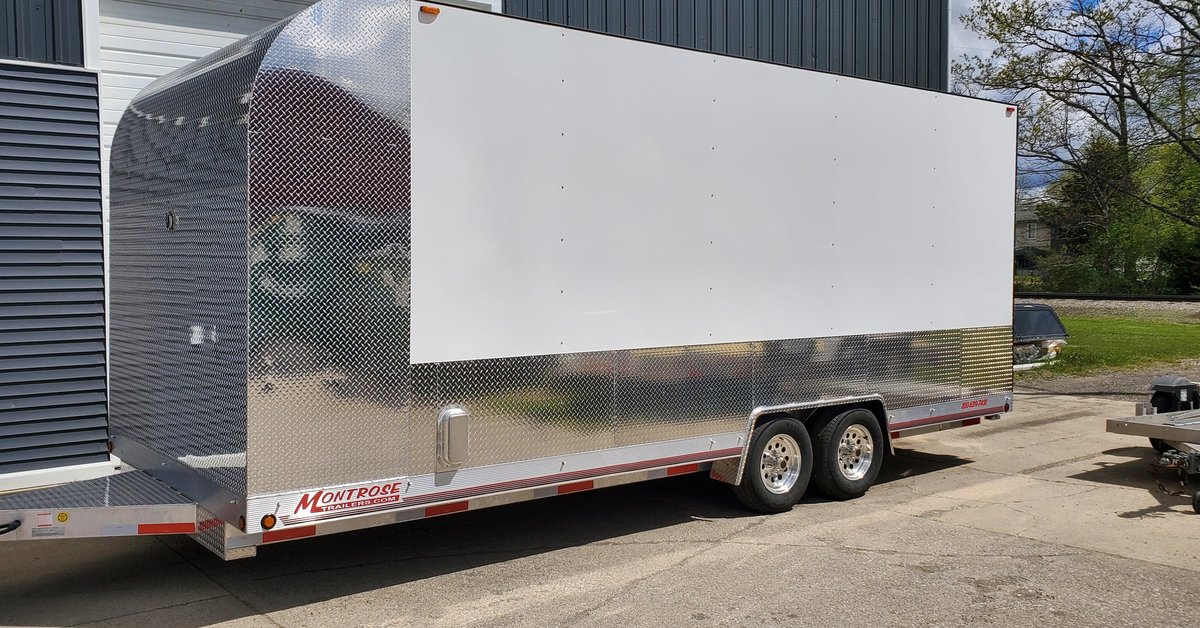 MontroseTrailer's tweet photo. Need a new home for your truck? Every #montrosetrailer is made to order from durable aluminum and is equipped with features to make loading and unloading easy and stress-free! #usamade #trucklife #carhauler #montrosetrailers #automotivephotographer #catphotography #bigwheels https://t.co/9ydz7DUp63