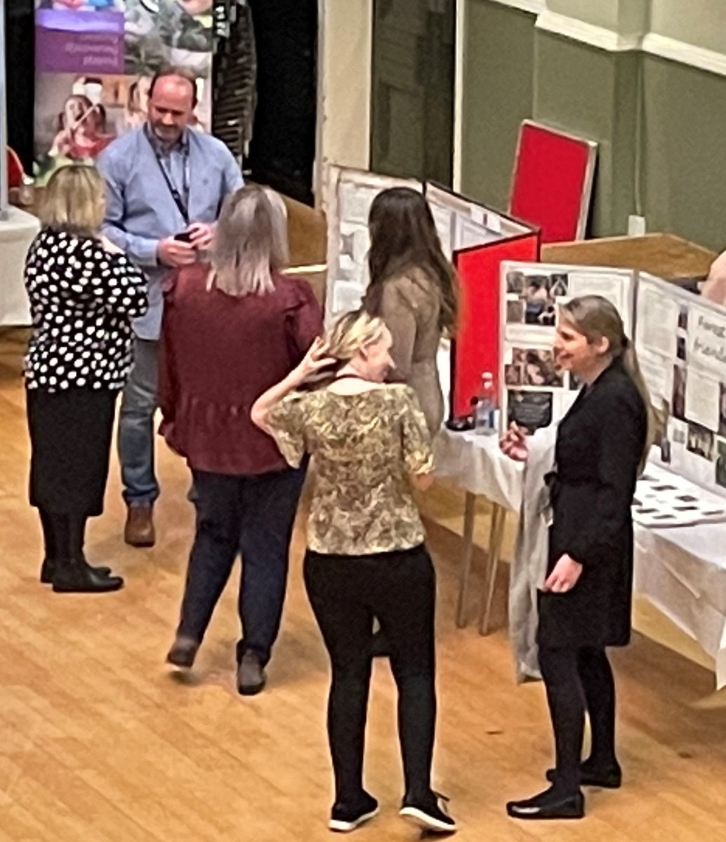 StirlingCouncil's tweet photo. 🎓 The Early Years team at #Stirling Council showcased their vital work at a recent event at the Albert Halls.

Congratulations to 21 early years leaders, from 19 local nurseries, who completed the Leadership Academy to help children in areas such as literacy and numeracy. https://t.co/uVLHlTqISj