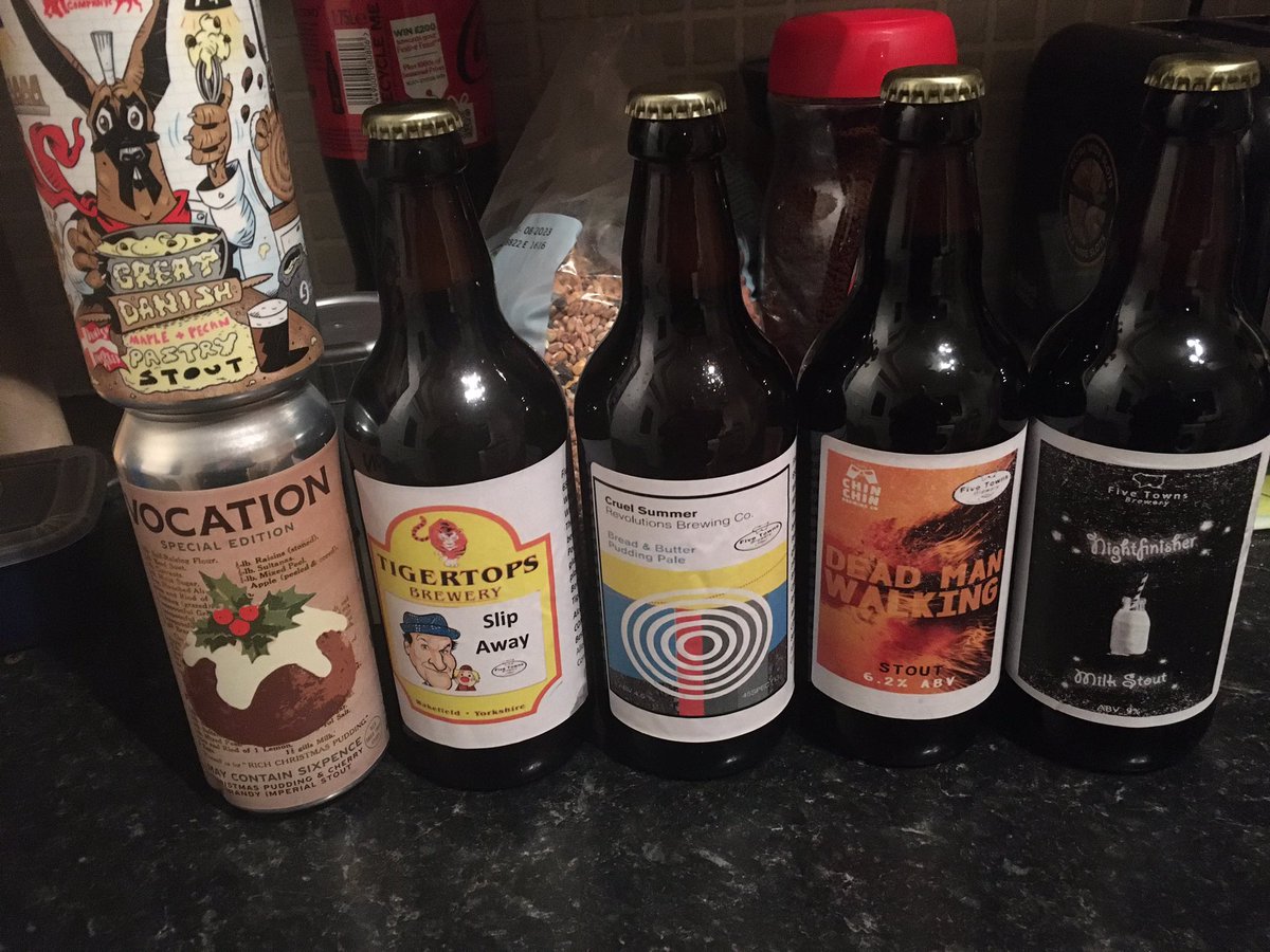 WaltonTiger's tweet photo. This is what happens when @yorkscraftbeers doesn’t have a beer that you want…you walk out with 6!
😂
Looking forward to the @FBrewery and #Tigertops
Snuck in a @vocationbrewery and @LittleCritsBrew as well. https://t.co/Pv8zh1AzWE