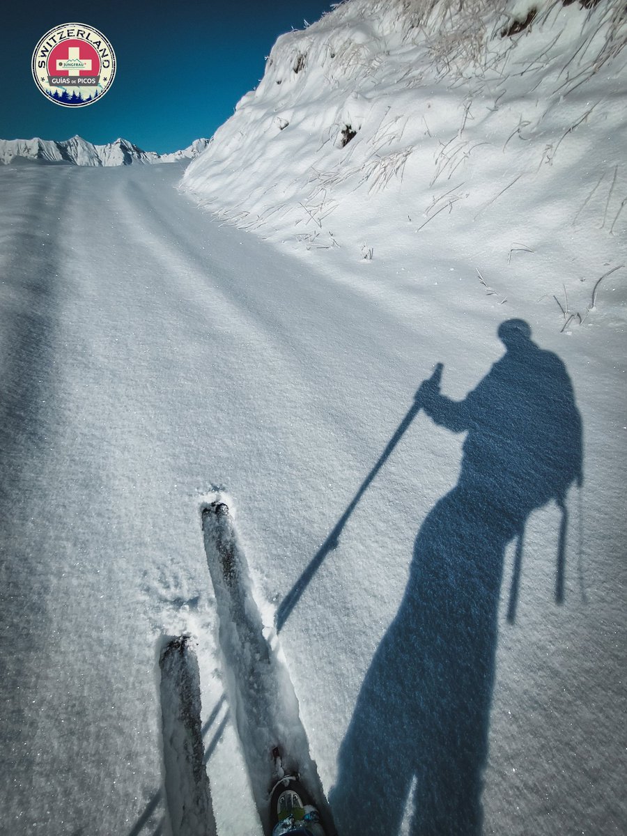 Sua always by my side.. eventos at -9 °C!! 😍⛷️🇨🇭
#andrewintheAlps