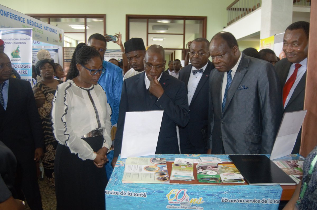 CentrePasteur's tweet photo. Le @CentrePasteur prend part depuis ce 13/12/22 à la #ConférenceMédicaleNationale du🇨🇲.Au cours de la visite des stands, le Ministre de la Santé a pu se rendre compte qu'avec ses accréditations (#Iso15189; #IsoCEI17025) pour l'#analysemédicale et l'#analysedeseauxetdesaliments, https://t.co/lJwSkvFbzW
