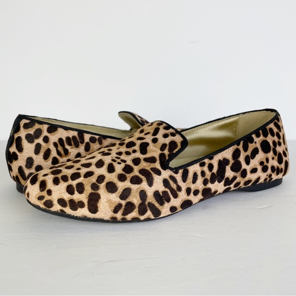 So good I had to share! Check out all the items I'm loving on <a href="/Poshmarkapp/">Poshmark</a> #poshmark #fashion #style #shopmycloset #stevemadden #puravida #birdies: posh.mk/N7mtSBymJvb