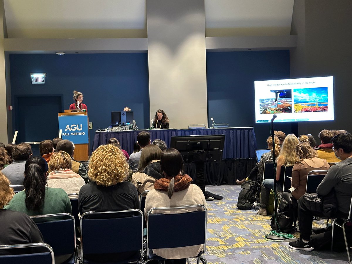 Yesterday at #AGU22 Meike Schickhoff presented her work on resolution differences in soil-hydrology-vegetation interactions in land surface models!
