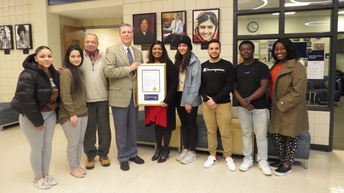 Worcester State Pres tweet media