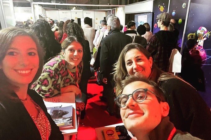 sciarrettagl's tweet photo. Anche quest'anno ne abbiamo fatte di tutti i colori per promuovere il libro e la lettura a @piulibri2022 ! 

⚙️ case editrici del Lazio ospitate nello stand 
📚43 incontri
🎤120 ospiti
👥 tantissimo pubblico 
🔎 orientamento sulle policy regionali 
 @RegioneLazio https://t.co/GonAd4UhsU