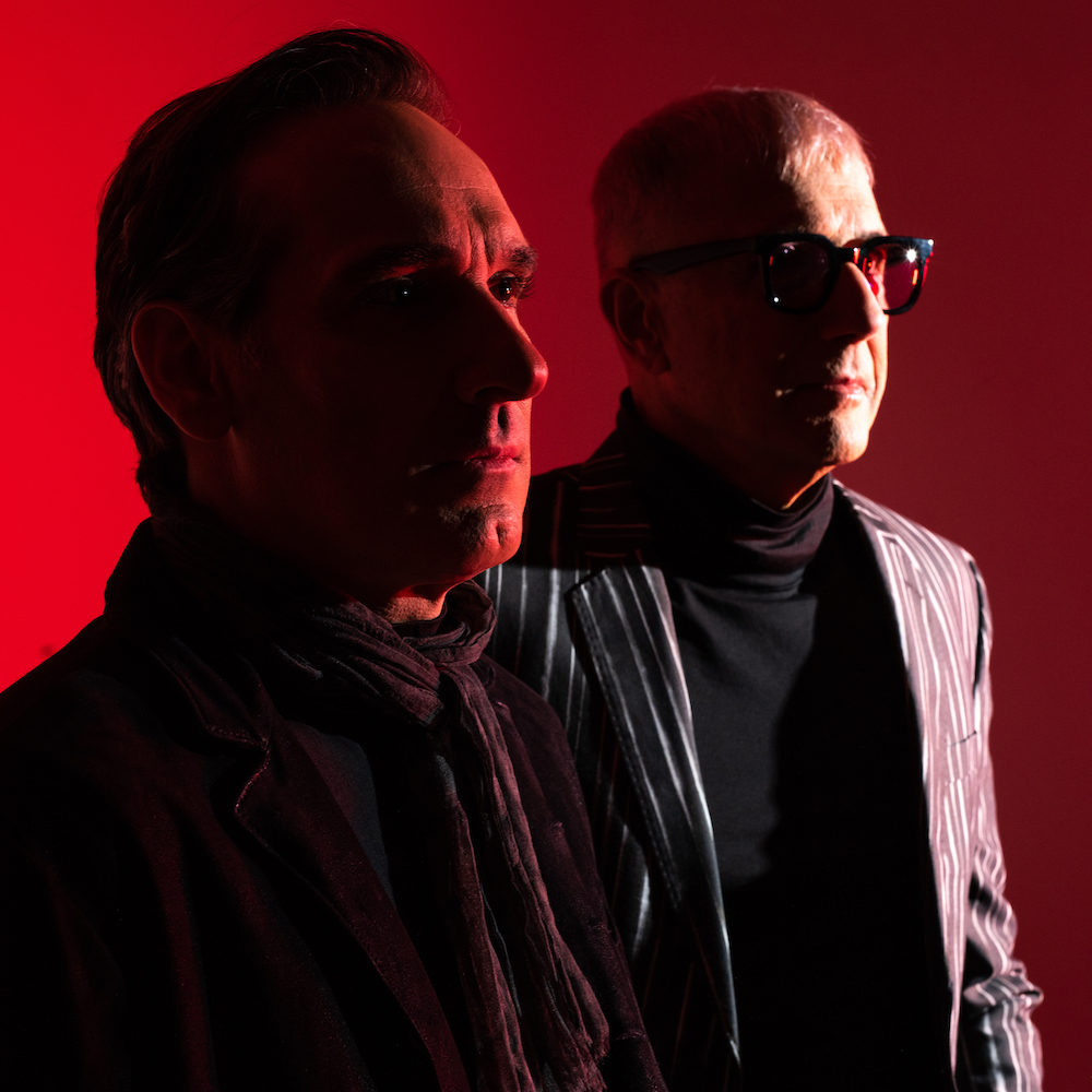 Great review of our new EP in <a href="/Illustrate_Mag/">Illustrate Magazine</a>: “Fiery. Ferocious. ‘Crimes and Passions’ is a collection of five inspired, lively, and spontaneous songs meant to take the listener on a journey that conveys emotions.” 
illustratemagazine.com/the-heroic-ent…