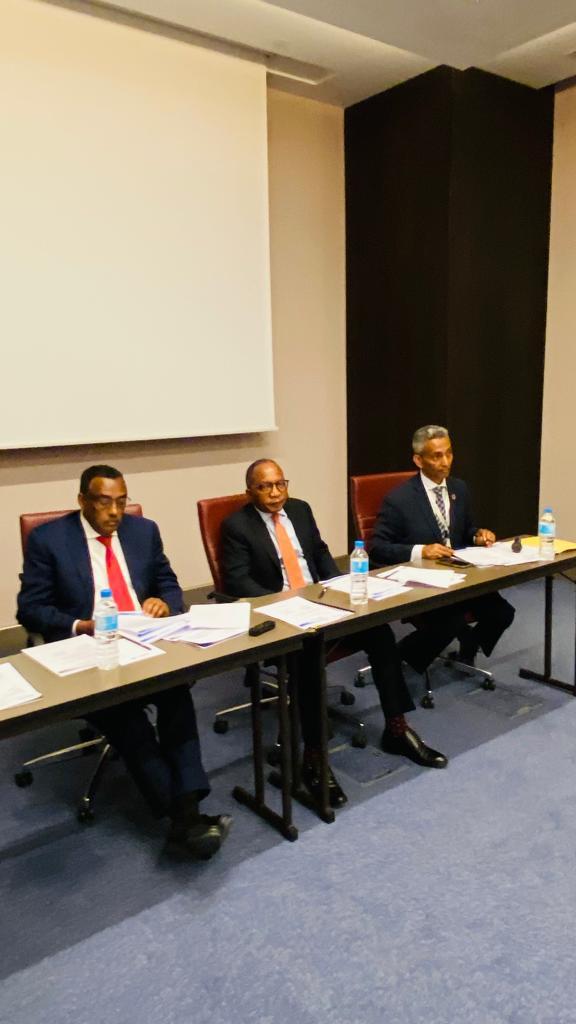aetradegroup's tweet photo. AeTrade Presidential Advisory Council, convenes on the margins of the Extraordinary AU Summit, Niger
Read More
https://t.co/tzNV8qc9jf
@SokokuuAfrica
#AetradeGroup
#SokokuuAfrica
#AfCFTA
#IntraAfricaTrade
#AfricanSME
#MadeInAfrica https://t.co/pvAjGddC3e