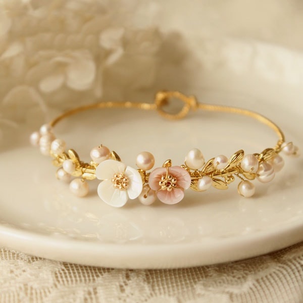 美しいブレスレット🌸