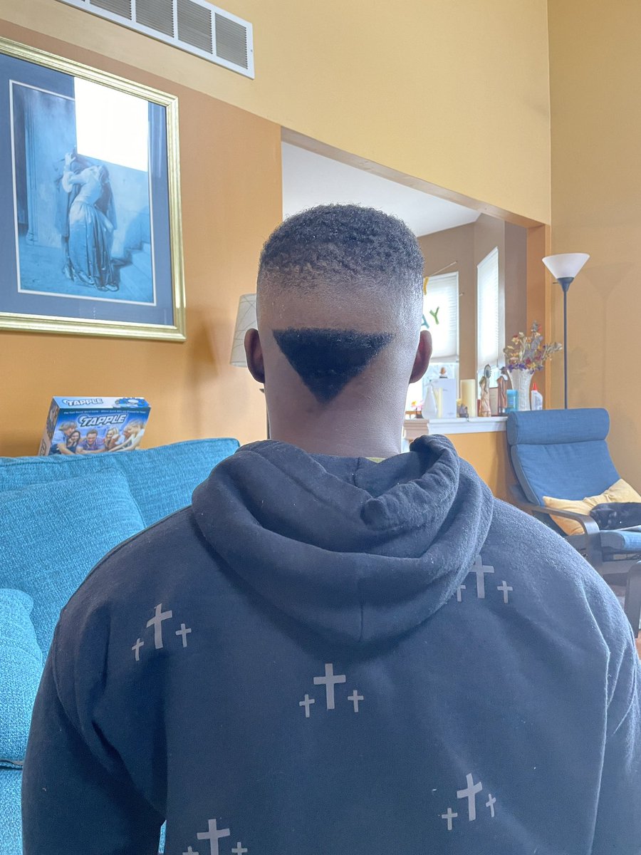 jouathau's tweet photo. #NameThatTriangle โCoolโ #Entry @Doritos https://t.co/XUzLSbOFLi