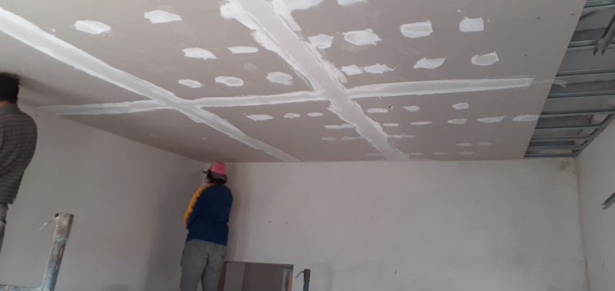 VeAre83's tweet photo. Nuestras casas por la mitad  no somos responsables de la inflación...necesitamos crédito complemetario @Procrear @MinHabitatAR @CComplementario #casapropia #casadigna https://t.co/EqUgdSd8KC