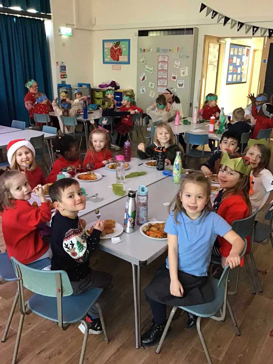 CricketsStf's tweet photo. Christmas lunch https://t.co/kn0W0hnQpI