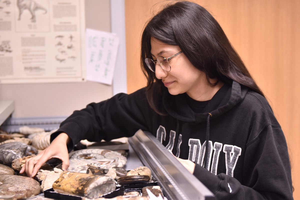 cpp_science's tweet image. This story about geology major Sunshyne Santos is a perfect example of how CPP is supporting 1st gen student success through mentorship and research opportunities.
cpp.edu/sci/newsletter…
#cpp_science