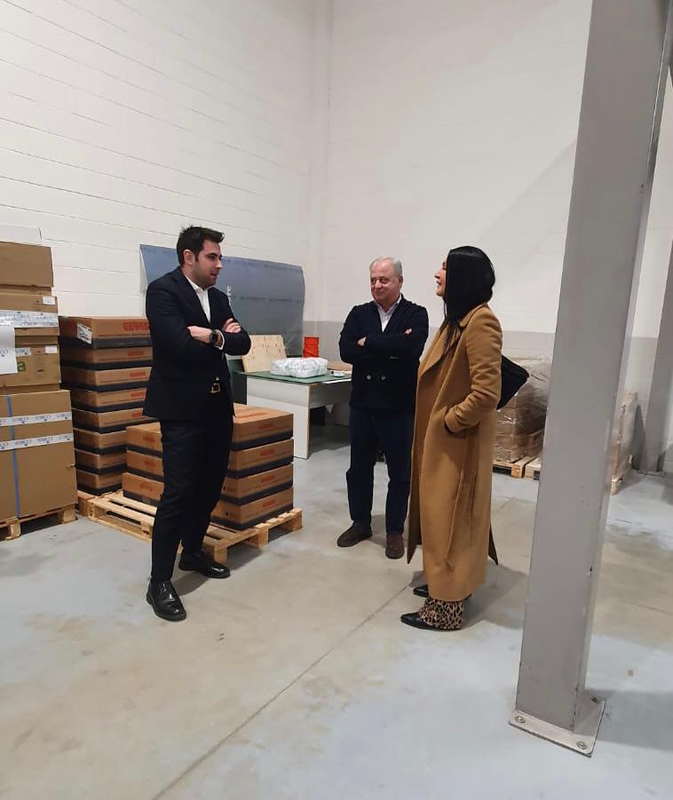 LaraMagoni's tweet image. Oggi in visita a #Corus, azienda straordinaria di Curno specializzata nella gestione dell'energia utilizzando tecnologie innovative. Numerosi e prestigiosi lavori a livello nazionale e internazionale, tra cui la super panoramica del #Baradello. Un vero fiore all'occhiello