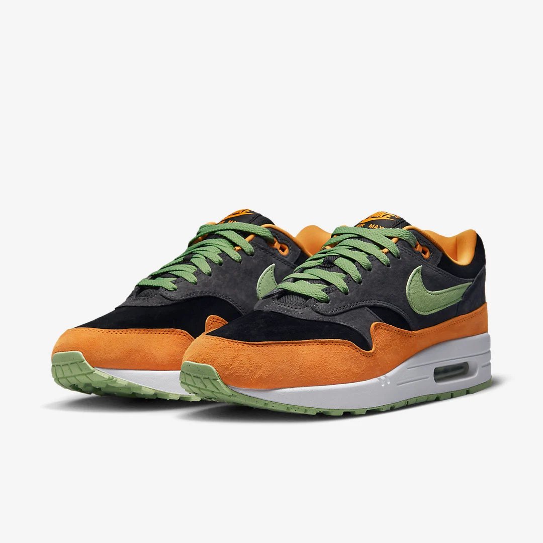 nicedrops's tweet photo. SNKRS EXCLUSIVE ACCESS SCRATCHER
Air Max 1 "'Honey Dew" &amp; "Pecan and Yellow Ochre" https://t.co/ncK73Tp8fX