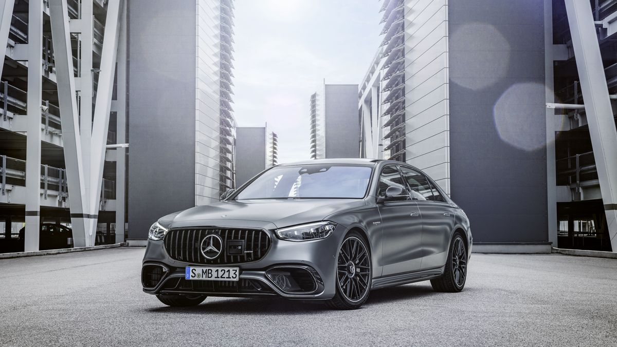 CarChargeruk's tweet photo. Mercedes S63 AMG

The new Mercedes S63 AMG is the most powerful S-Class the company has ever engineered. The iconic saloon has been upgraded into a hybrid to keep up with the new generation of vehicles.

Click the link to read more about this Vehicle.

https://t.co/gjIJrMsEUx https://t.co/OPkiMQo9yv