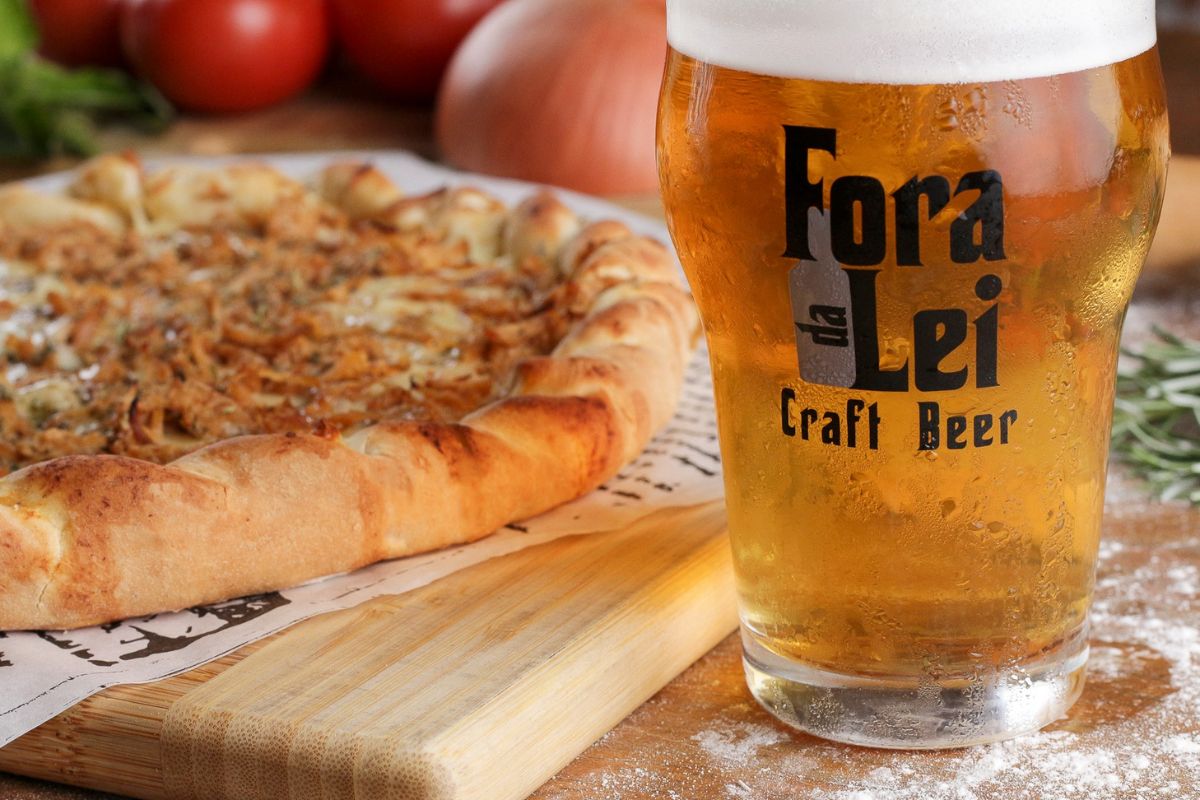 Cervejaria Fora da Lei abre segunda unidade em Porto Alegre e buscará expansão através de modelo de franquias.

#cervejaartesanal #catalisi
Link

bit.ly/3BziCiZ