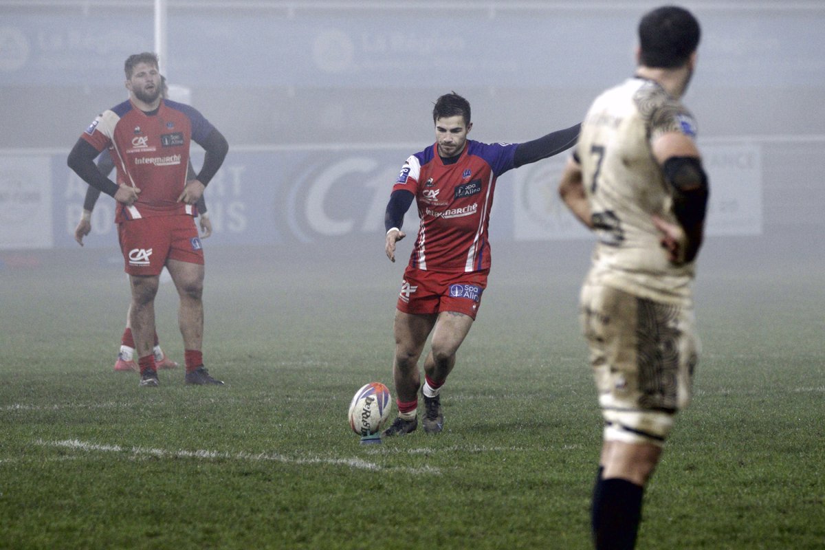 SArugbyofficiel's tweet photo. #SARCV
📸Retrouvez les belles photos du match entre le @SArugbyofficiel et le @RugbyClubVannes de Gilles Caro sur notre page Facebook.
#AllezAurillac #AllezleStade
🔴🔵💪💪🏈🏈 https://t.co/SA6Bi32ikR