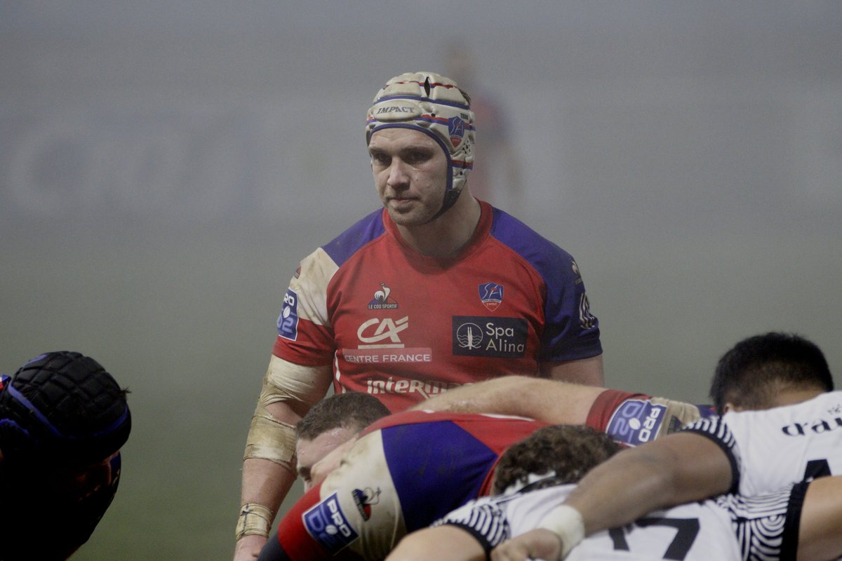 SArugbyofficiel's tweet photo. #SARCV
📸Retrouvez les belles photos du match entre le @SArugbyofficiel et le @RugbyClubVannes de Gilles Caro sur notre page Facebook.
#AllezAurillac #AllezleStade
🔴🔵💪💪🏈🏈 https://t.co/SA6Bi32ikR