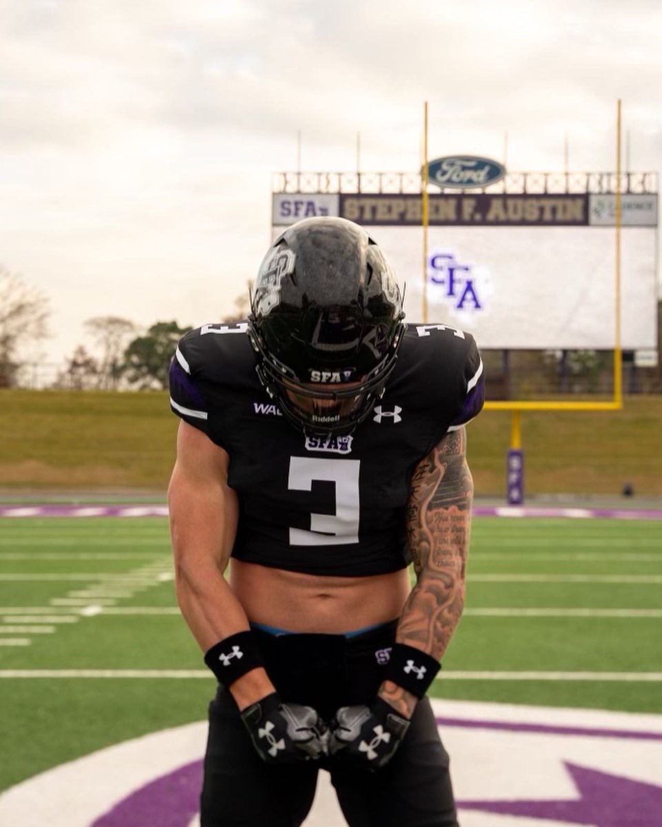 dylan_tooker's tweet photo. 100% COMMITTED🪓⚒ #AxeEm #RAISETHEAXE #JUCOPRODUCT
 the show goes on… https://t.co/TJFzRQzjJX
