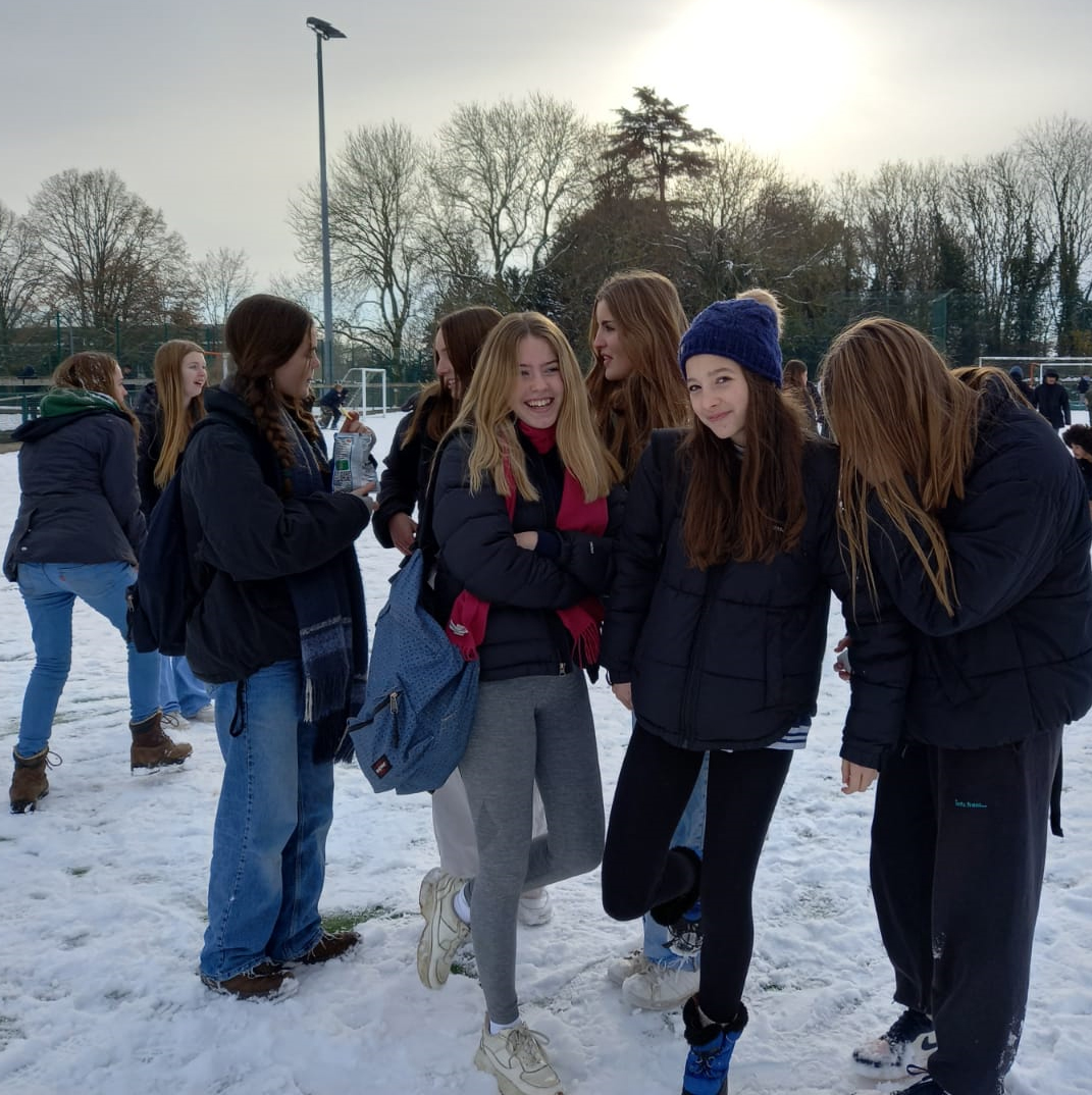 CDPStoday's tweet photo. Due to the conditions underfoot and that the rest of the week is forecast to remain very cold, non uniform arrangements are in place for the rest of this week. 
Remember that Thursday is Christmas Jumper Day, please bring something for #CirencesterFoodbank if you can. https://t.co/hz4MhFBsSt