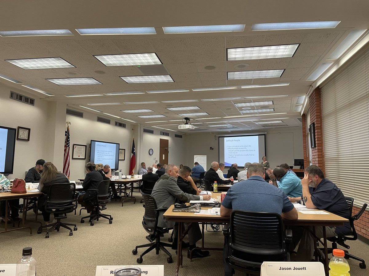 Tx Comm Jail Stand tweet media