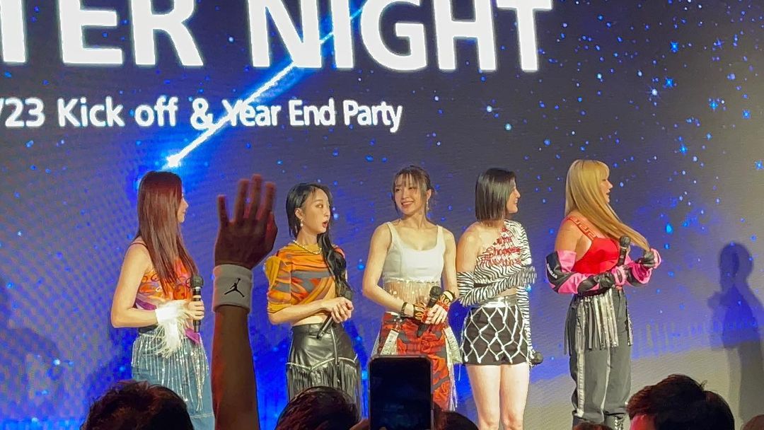 EXIDLEGGO5's tweet photo. #EXID ❤️💜💚💙💛😇🙏
https://t.co/3ZW2iP1ueR
https://t.co/MevWeUEfUX https://t.co/YjfQySeWNv