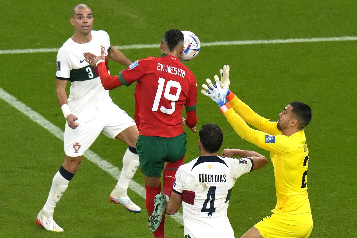 VarBarPodcast's tweet photo. 🚨NEW #VARBarPodcast🚨

EP 138 - DREWBACK 2 IS OUT, HOLLAND ARE OUT

🎙️ - @Munyizzle, @rappingdrew, @smensah_, @Prez_Tweets, @_cstryder

🥃 - Final 4 WC knockout journey
🥃 - WC Semi-final’s preview
🥃 - VAR Bar WC predictions 😂
 
🎧 Link - https://t.co/Y7ejBP2kTp
#VARBarPodcast https://t.co/oPJsItCfRM
