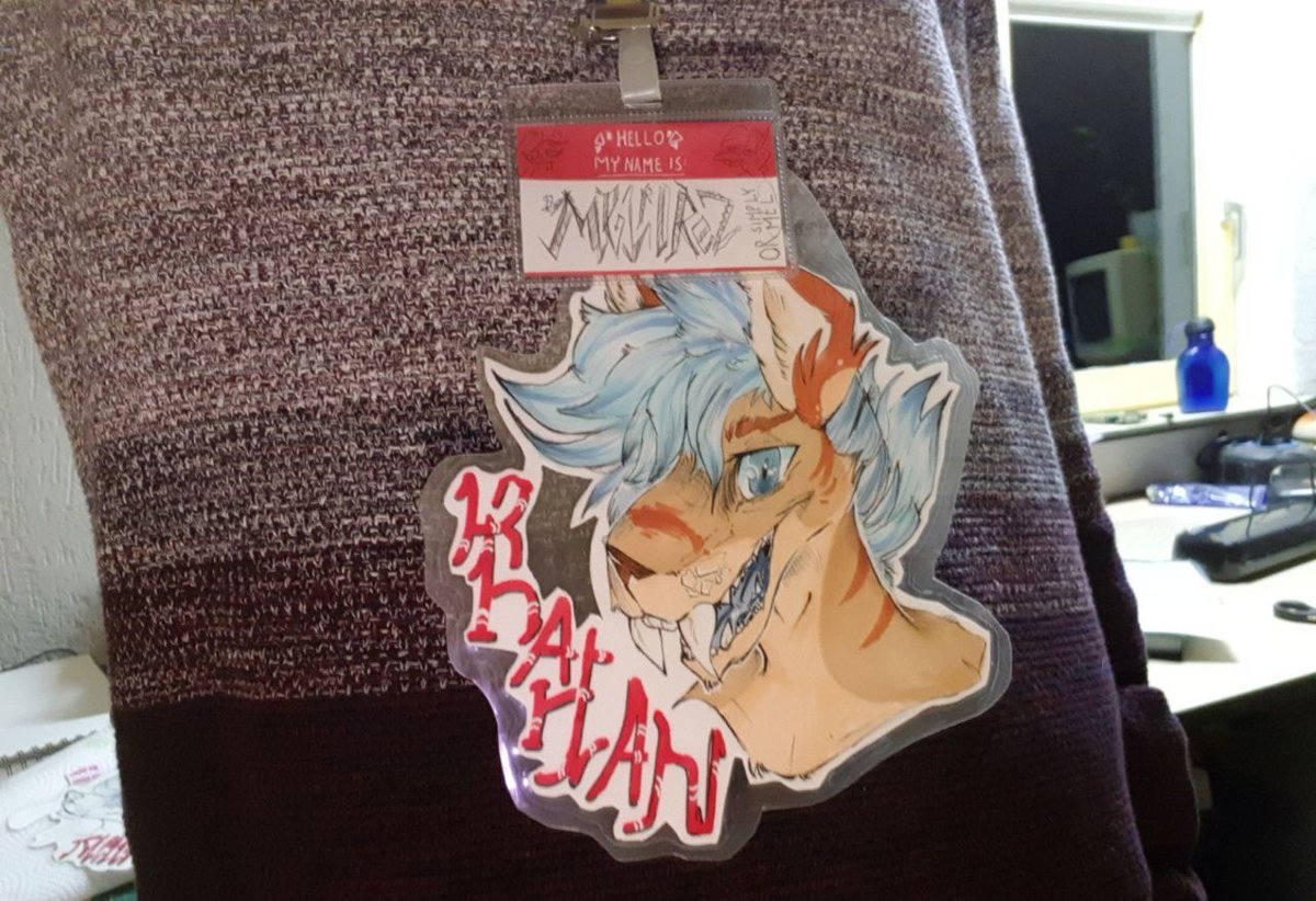 CACTIFIGMONSTER's tweet photo. Badge for Khartan for Fluufff 2019
A badge for my friend Khartan!
--
Made around 2019 https://t.co/Wh7EqXxYPn