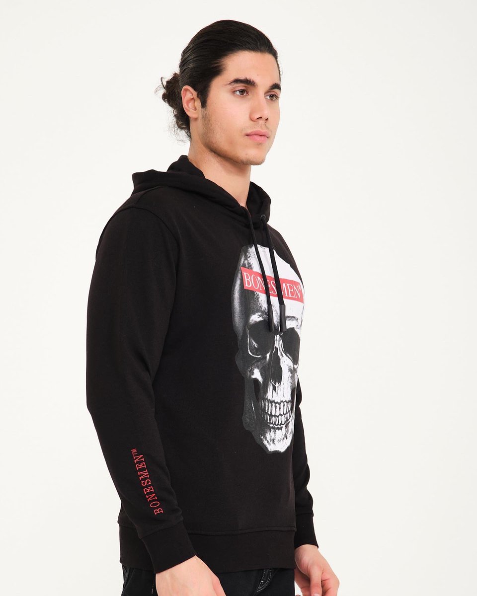 Bonesmen's tweet photo. The combination of noble symbols of Bonesmen with a luxurious garment.
#bonesmen #formen #menfashion #sweatshirt https://t.co/xkCsu1yzzb