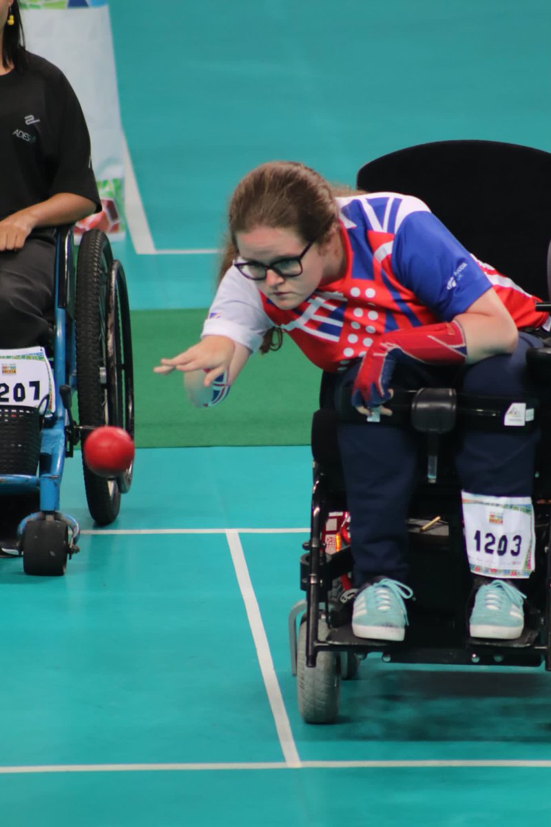 BocciaUK's tweet photo. If you’ve been watching the World Championships, you may have seen our new World Champ @TaggartClaire wears a glove, made by @dmorthotics 

“My condition Dystonia causes painful contractures. The glove helps me to grip. I wouldn’t be the boccia athlete I am today without it.” https://t.co/ARTO22b92X