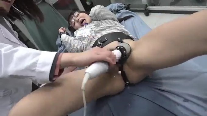 超高速電マでイクッ。

SODでは担当の女子社員たちは自らがモニターとなり、最高の快楽を追求した超高速回転電マの開発に挑みます。

開発中にガチイキする社員さん達から目が離せません。  
https://t.co/v6bK4dwgQr