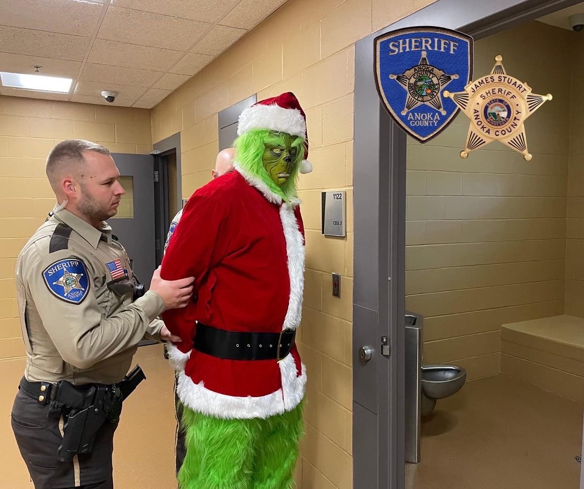 AnokaCoSheriff's tweet photo. We don't typically post individuals who have been arrested on social media, but today we have an exception.

Learn more: https://t.co/lgATqSzJQp https://t.co/nJyl5NtkPM